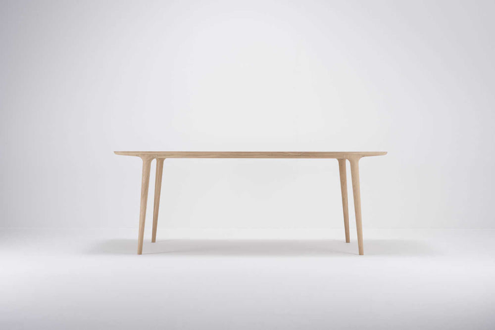 Gazzda Fawn Table - Houten eettafel 3