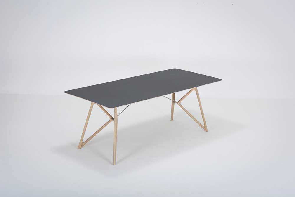 Gazzda Tink Table - Houten eettafel met linoleum blad 1