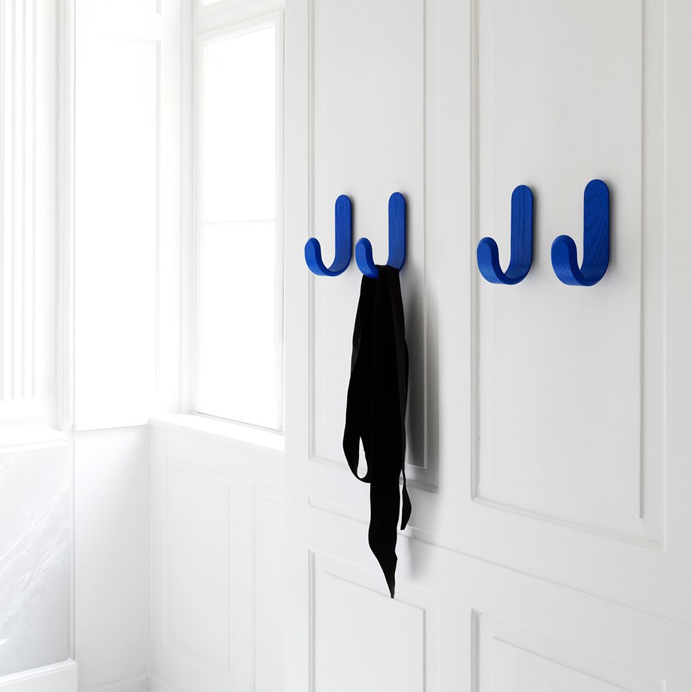 Normann Copenhagen Curve Hook - Wandhaak Blauw - H 17,7 x L 5,3 x D 10 cm 2